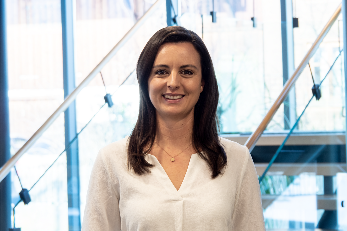 Karriere: Ansprechpartnerin Lisa Frischmann | BAUR GmbH